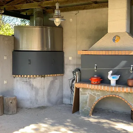 アパート Aelias Eleousa